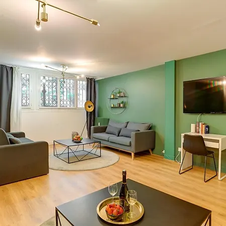 370 Anthony - Superbe A Apartment *